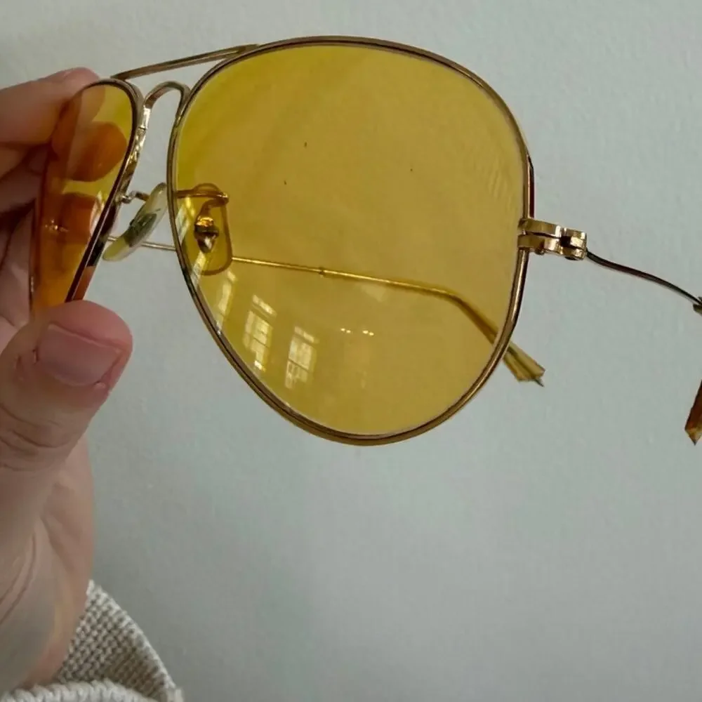 Vintage 70s RARE B&L Ray Ban Amber Yellow Aviator Sunglasses FLAW